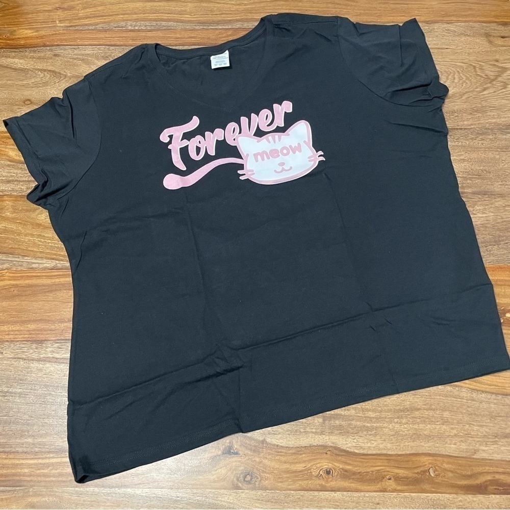 Port & Company Graphic Tee Forever Meow‎ 4XL Black V-Neck Short Sleeve Shirt